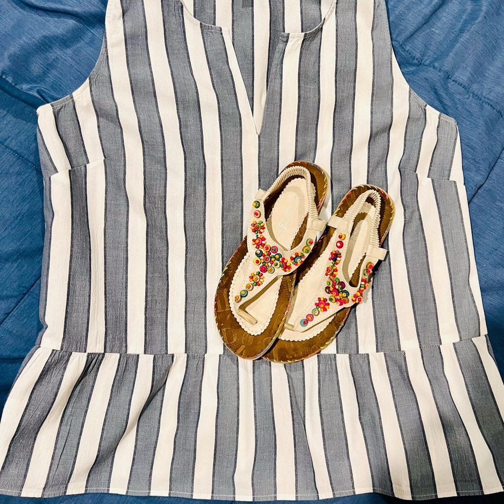 Ann Taylor LOFT women's striped sleeveless peplum blouse